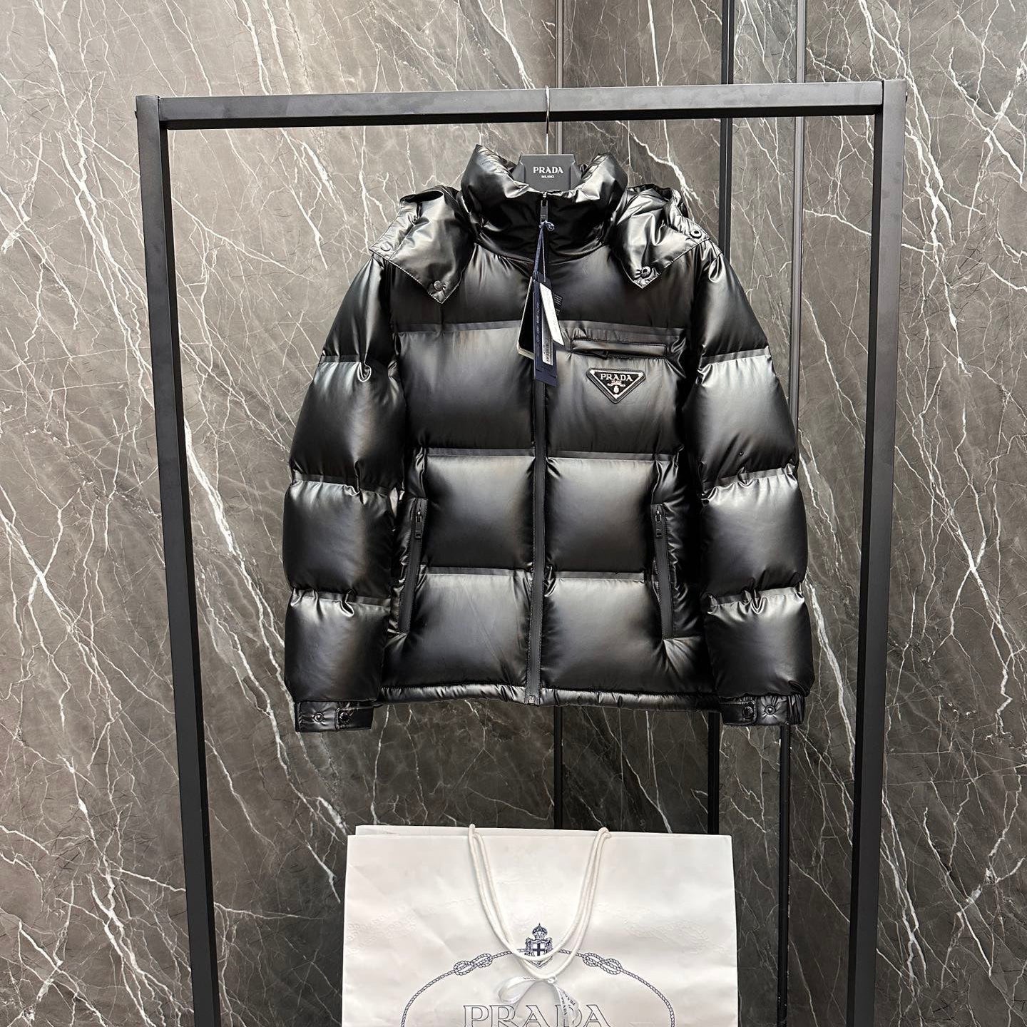 Premium laminierte Daunenjacke