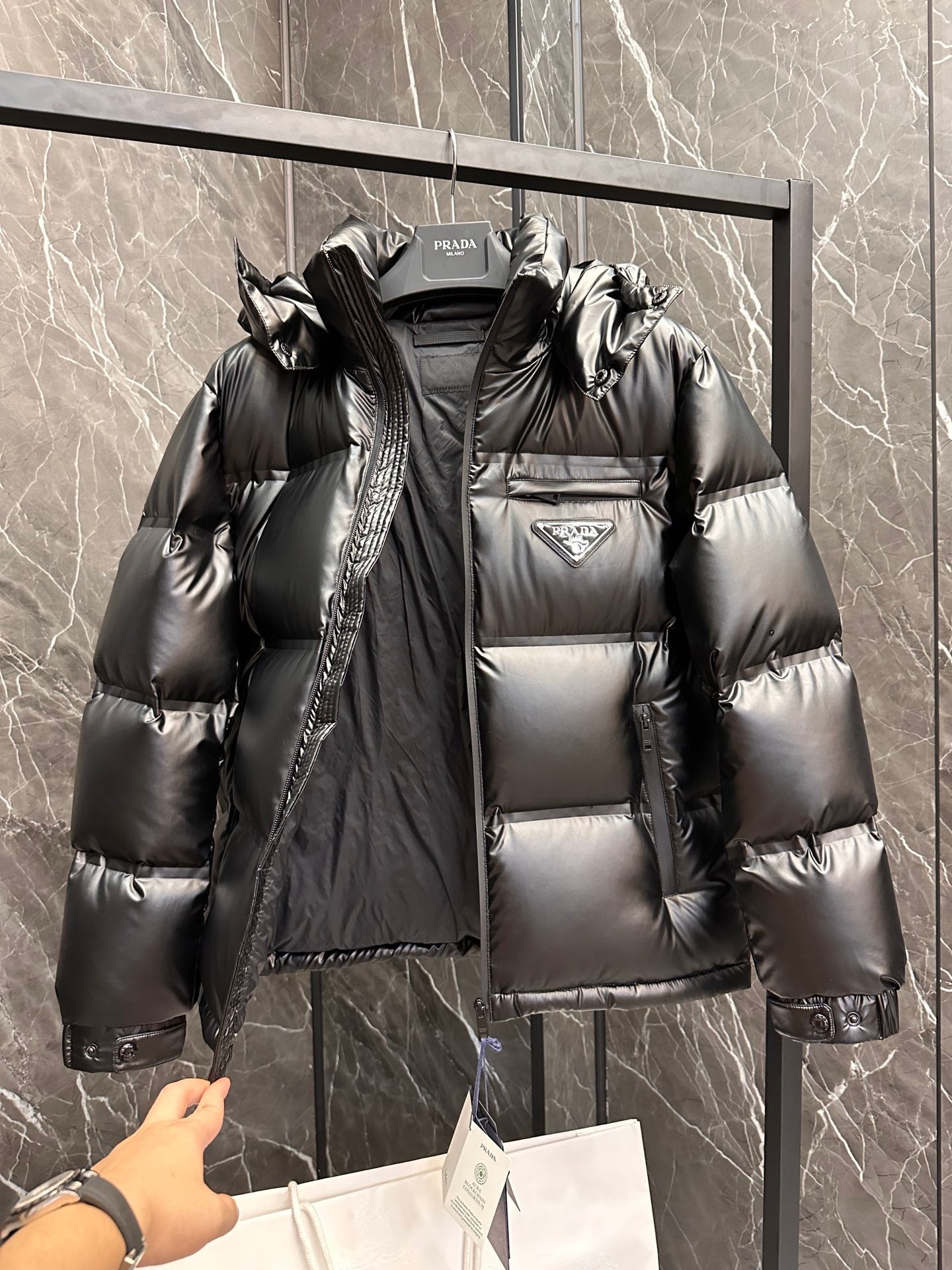 Premium laminierte Daunenjacke