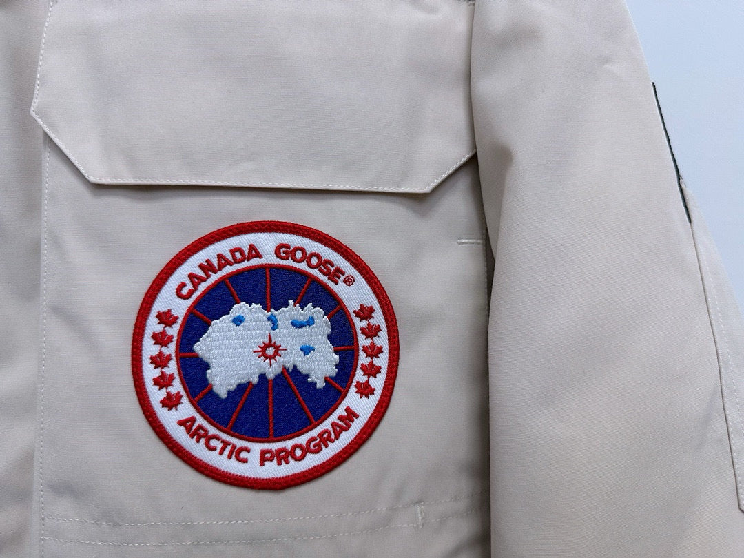 Parka de plumón de expedición prémium