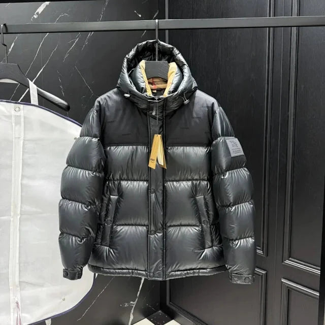 Chaqueta acolchada de plumón negra