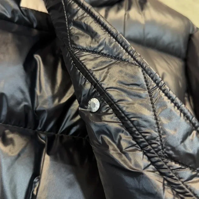 Chaqueta híbrida con capucha