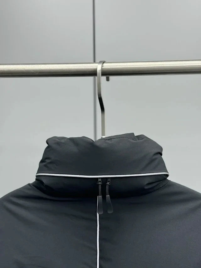 Chaqueta de plumas de cuello alto
