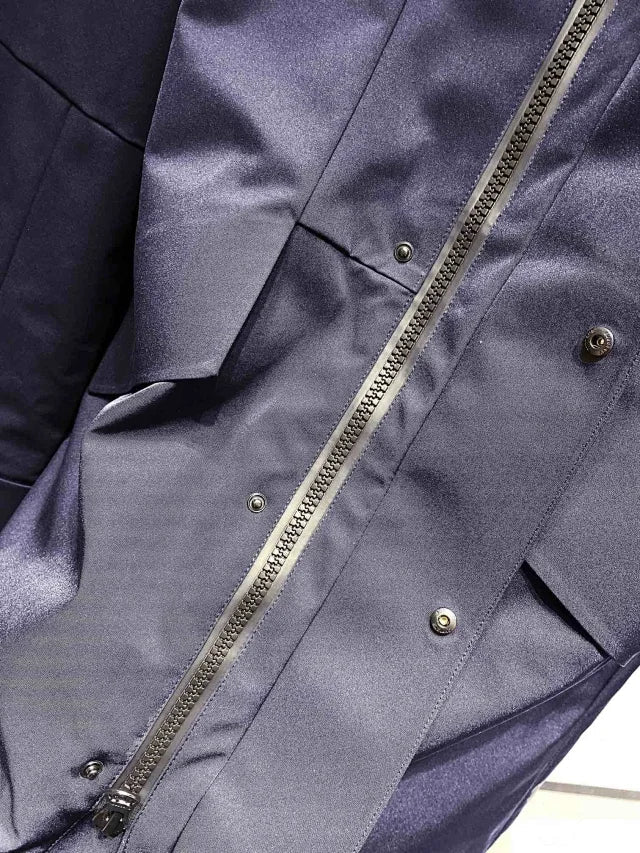 Mid-length ski suit