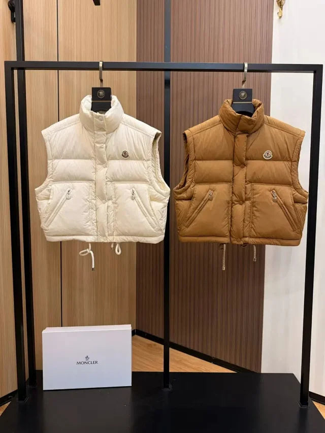 Detachable padded jacket