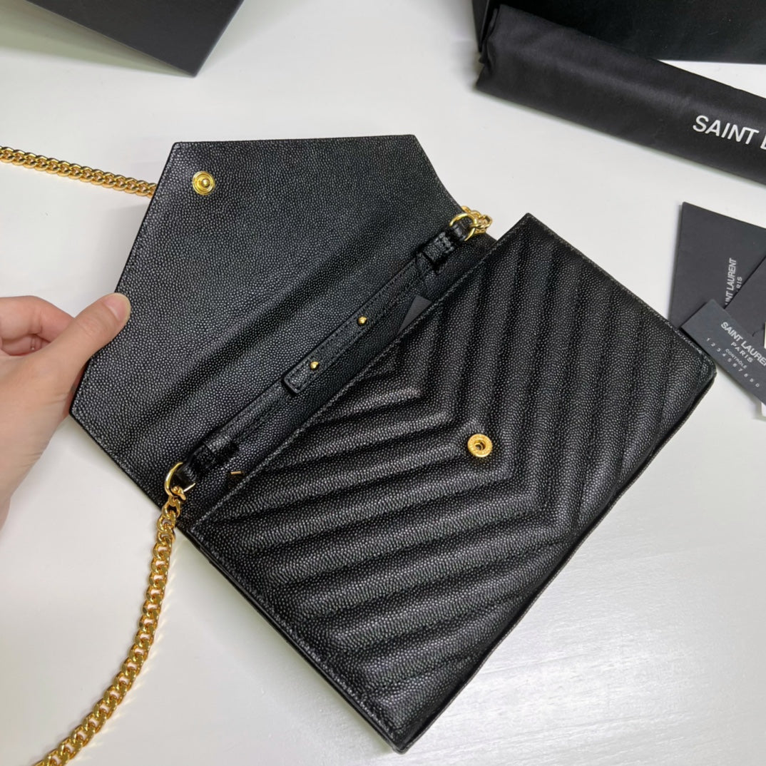 Quilted leather wallet with chain